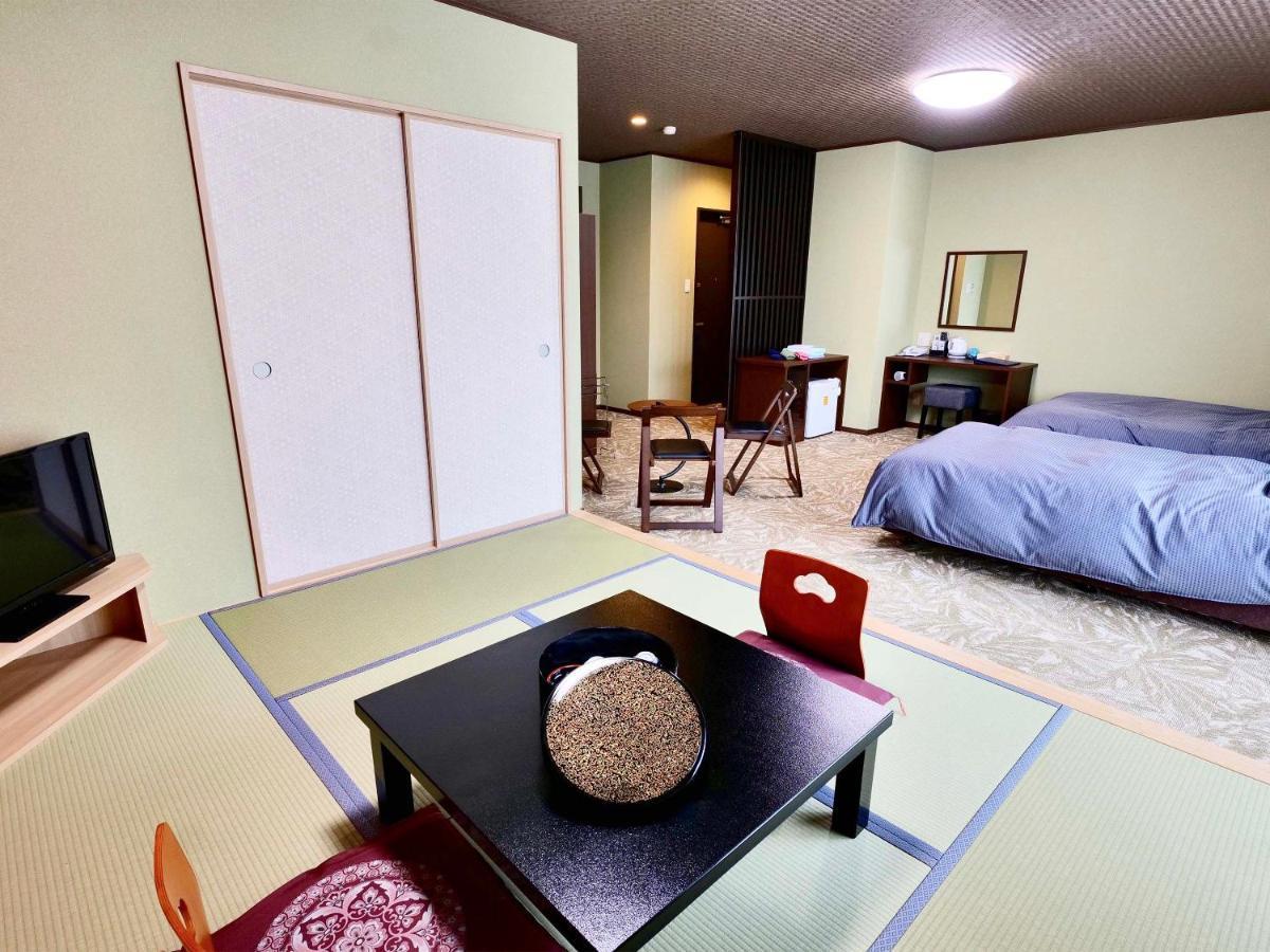 Apprising Hotels Granjam Tsugaike Otari Buitenkant foto