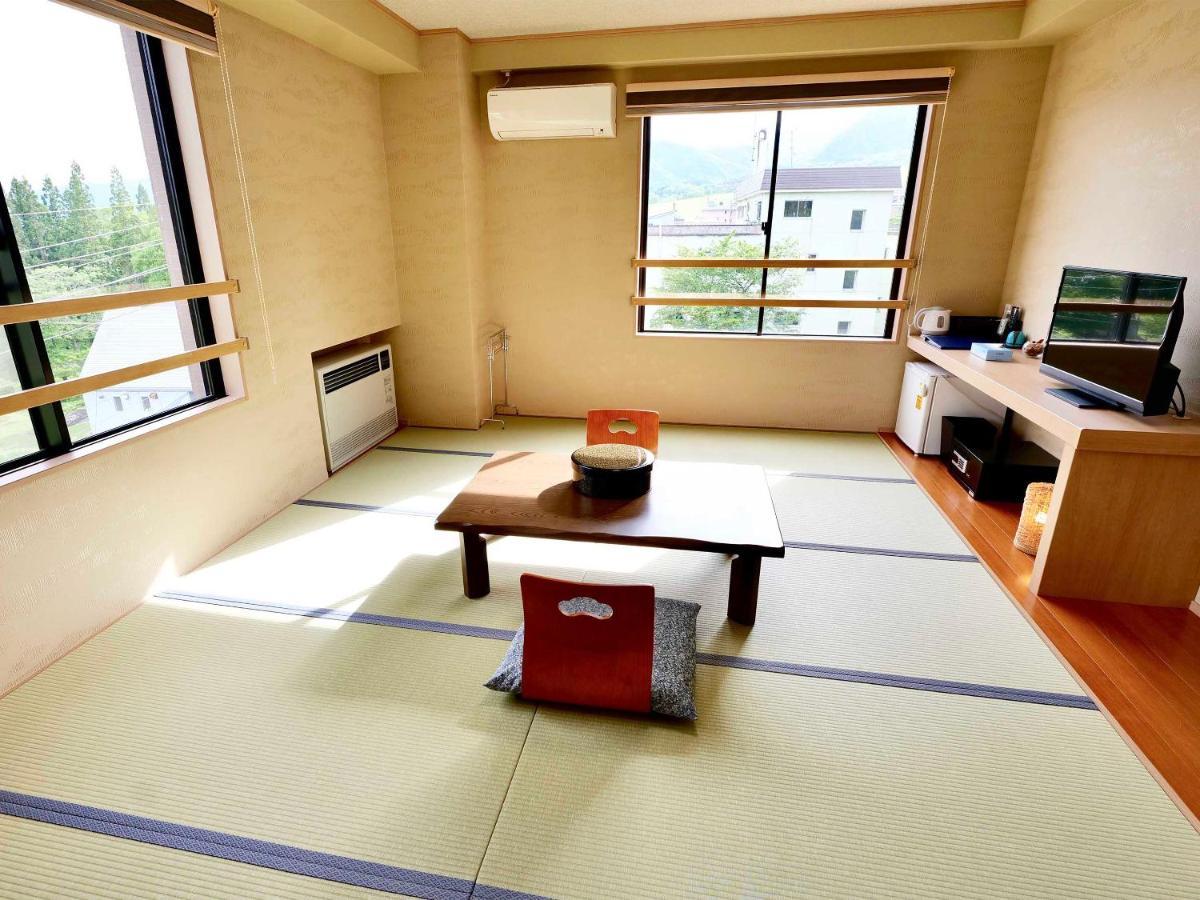 Apprising Hotels Granjam Tsugaike Otari Buitenkant foto